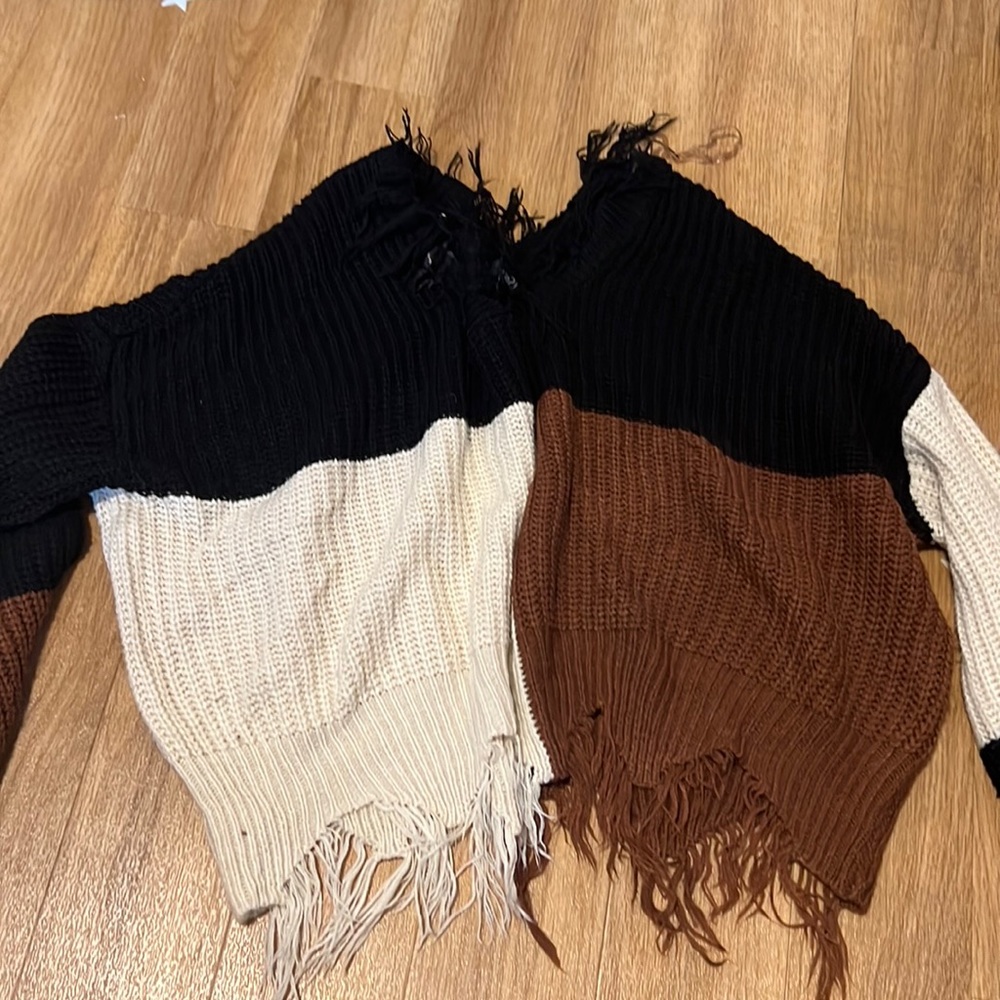 tri-colored rue 21 sweater